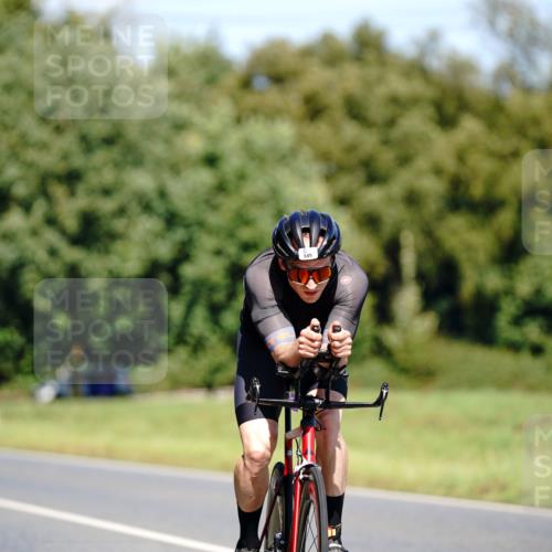 07.09.2025 - 19. Norderstedt Triathlon Michael Burmester http://msf.ph/oto/8844315 07.09.2025 13:06:31 Radfahren 339, 345 meine-sportfotos.de