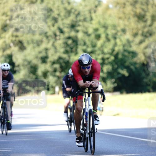07.09.2025 - 19. Norderstedt Triathlon Michael Burmester http://msf.ph/oto/8844341 07.09.2025 15:59:51 Radfahren 506, 513, 541, 1473, 1544, 1552, 1572, 1594 meine-sportfotos.de