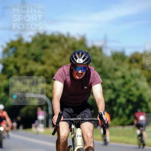 07.09.2025 - 19. Norderstedt Triathlon Michael Burmester http://msf.ph/oto/8844344 07.09.2025 13:06:55 Radfahren 264 meine-sportfotos.de