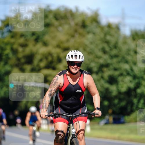 07.09.2025 - 19. Norderstedt Triathlon Michael Burmester http://msf.ph/oto/8844352 07.09.2025 13:07:00 Radfahren 1477 meine-sportfotos.de