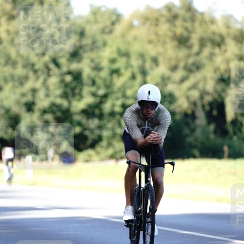 07.09.2025 - 19. Norderstedt Triathlon Michael Burmester http://msf.ph/oto/8844355 07.09.2025 15:59:53 Radfahren 506, 513, 541, 1405, 1473, 1544, 1552, 1568, 1572, 1594 meine-sportfotos.de