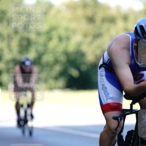 07.09.2025 - 19. Norderstedt Triathlon Michael Burmester http://msf.ph/oto/8844367 07.09.2025 15:59:55 Radfahren 506, 513, 541, 1405, 1473, 1544, 1568, 1572, 1594 meine-sportfotos.de
