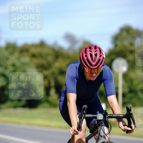 07.09.2025 - 19. Norderstedt Triathlon Michael Burmester http://msf.ph/oto/8844371 07.09.2025 13:07:06 Radfahren 270, 745, 1292 meine-sportfotos.de