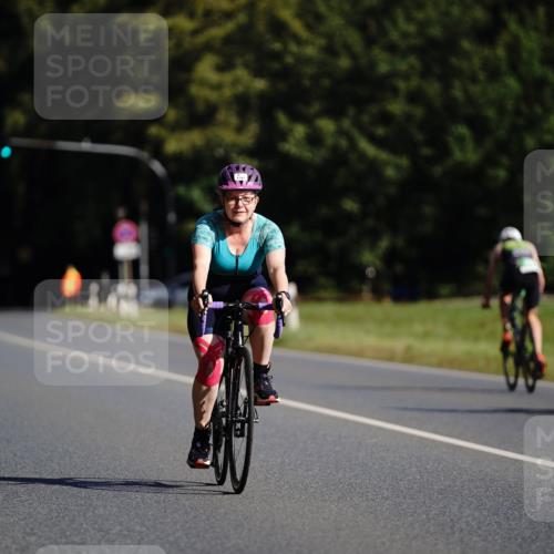 07.09.2025 - 19. Norderstedt Triathlon Michael Burmester http://msf.ph/oto/8844372 07.09.2025 10:29:34 Radfahren 1126, 1143 meine-sportfotos.de