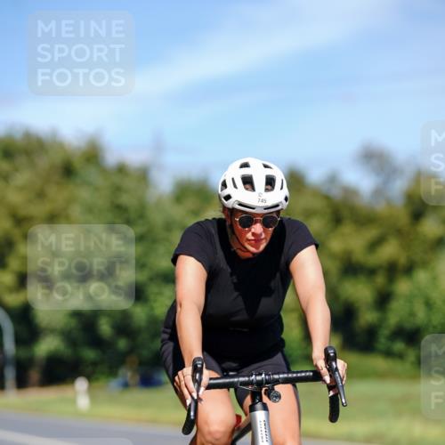 07.09.2025 - 19. Norderstedt Triathlon Michael Burmester http://msf.ph/oto/8844377 07.09.2025 13:07:07 Radfahren 270, 358, 745, 1292 meine-sportfotos.de