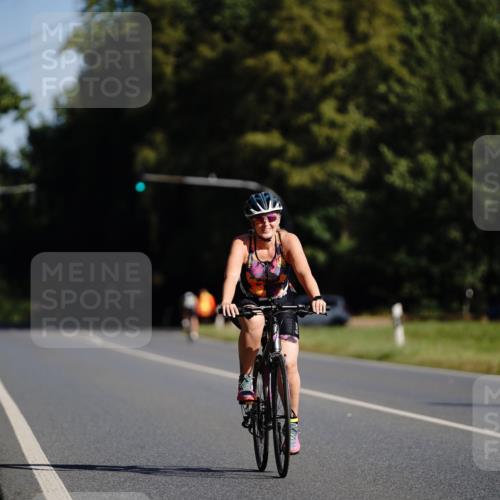 07.09.2025 - 19. Norderstedt Triathlon Michael Burmester http://msf.ph/oto/8844405 07.09.2025 10:30:15 Radfahren 1113, 1150 meine-sportfotos.de