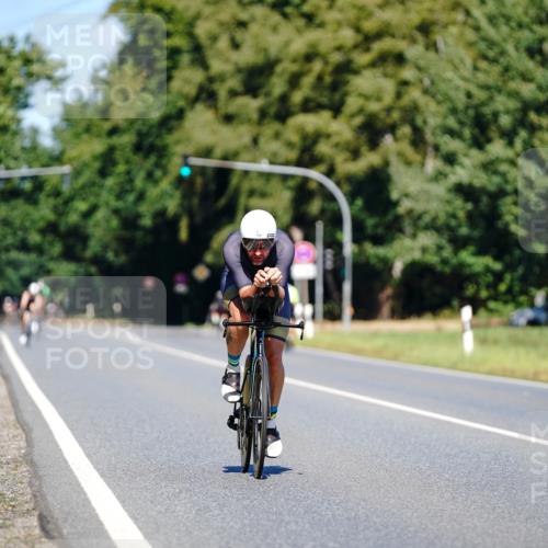 07.09.2025 - 19. Norderstedt Triathlon Michael Burmester http://msf.ph/oto/8844433 07.09.2025 13:07:40 Radfahren 318 meine-sportfotos.de