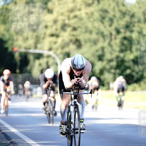 07.09.2025 - 19. Norderstedt Triathlon Michael Burmester http://msf.ph/oto/8844444 07.09.2025 16:00:31 Radfahren 1522, 1590 meine-sportfotos.de