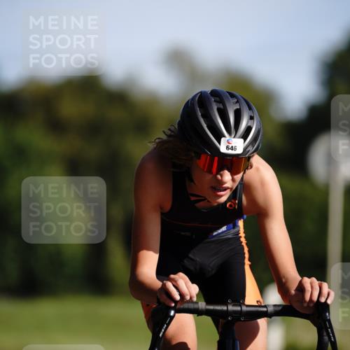 07.09.2025 - 19. Norderstedt Triathlon Michael Burmester http://msf.ph/oto/8844457 07.09.2025 10:35:08 Radfahren 646 meine-sportfotos.de
