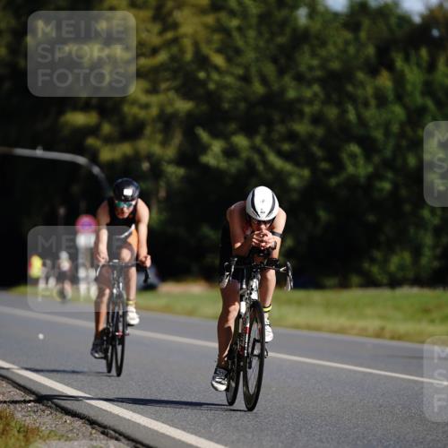 07.09.2025 - 19. Norderstedt Triathlon Michael Burmester http://msf.ph/oto/8844487 07.09.2025 10:36:24 Radfahren 645, 664 meine-sportfotos.de