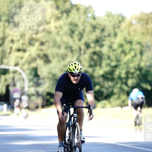 07.09.2025 - 19. Norderstedt Triathlon Michael Burmester http://msf.ph/oto/8844508 07.09.2025 16:00:45 Radfahren 384, 1600 meine-sportfotos.de