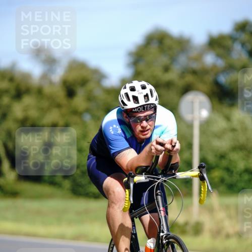 07.09.2025 - 19. Norderstedt Triathlon Michael Burmester http://msf.ph/oto/8844522 07.09.2025 13:09:40 Radfahren 166 meine-sportfotos.de