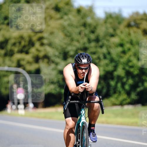 07.09.2025 - 19. Norderstedt Triathlon Michael Burmester http://msf.ph/oto/8844540 07.09.2025 13:09:44 Radfahren 1270 meine-sportfotos.de
