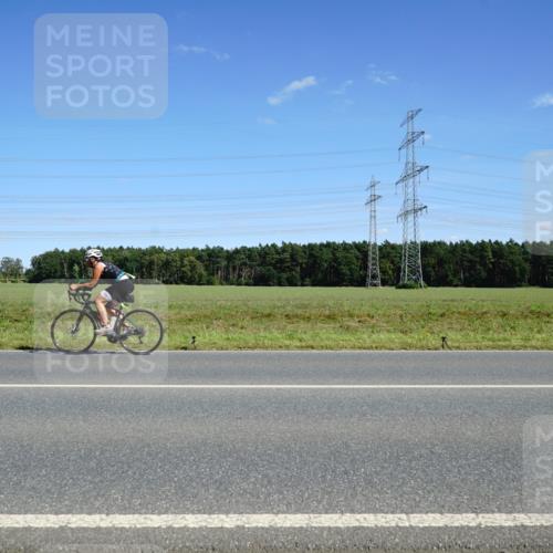 07.09.2025 - 19. Norderstedt Triathlon Michael Burmester http://msf.ph/oto/8844541 07.09.2025 14:51:04 Radfahren 399, 478 meine-sportfotos.de