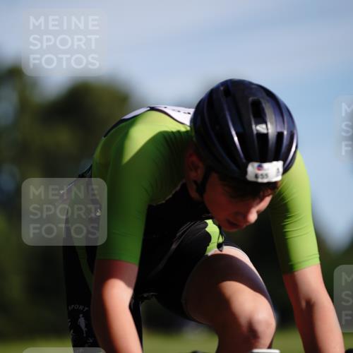 07.09.2025 - 19. Norderstedt Triathlon Michael Burmester http://msf.ph/oto/8844560 07.09.2025 10:37:30 Radfahren 655 meine-sportfotos.de
