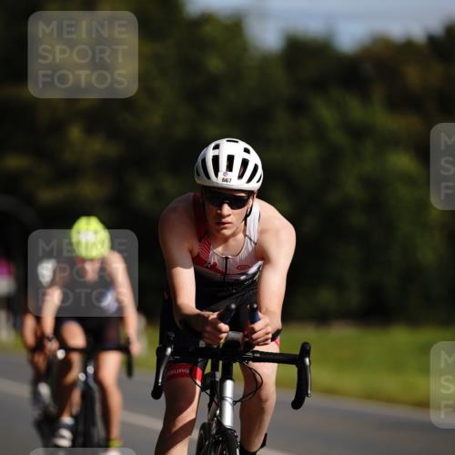 07.09.2025 - 19. Norderstedt Triathlon Michael Burmester http://msf.ph/oto/8844589 07.09.2025 10:37:50 Radfahren 68, 648, 667, 1112 meine-sportfotos.de