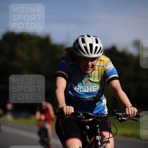 07.09.2025 - 19. Norderstedt Triathlon Michael Burmester http://msf.ph/oto/8844610 07.09.2025 10:37:53 Radfahren 68, 86, 648, 667, 1112 meine-sportfotos.de