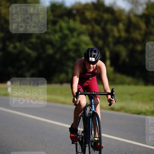 07.09.2025 - 19. Norderstedt Triathlon Michael Burmester http://msf.ph/oto/8844614 07.09.2025 10:37:54 Radfahren 68, 86, 648, 1112 meine-sportfotos.de