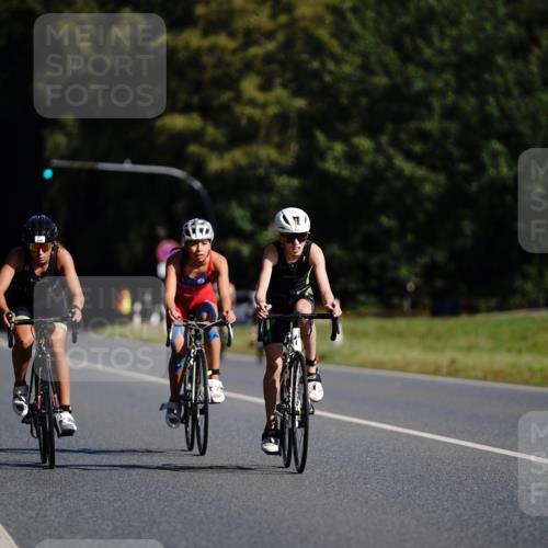 07.09.2025 - 19. Norderstedt Triathlon Michael Burmester http://msf.ph/oto/8844623 07.09.2025 10:38:21 Radfahren 112, 672, 690 meine-sportfotos.de