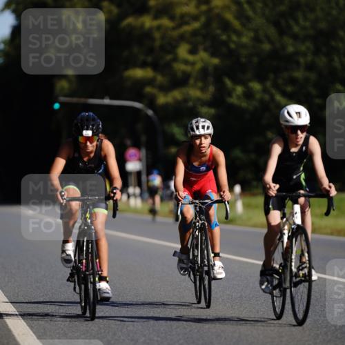 07.09.2025 - 19. Norderstedt Triathlon Michael Burmester http://msf.ph/oto/8844630 07.09.2025 10:38:22 Radfahren 112, 672, 690 meine-sportfotos.de