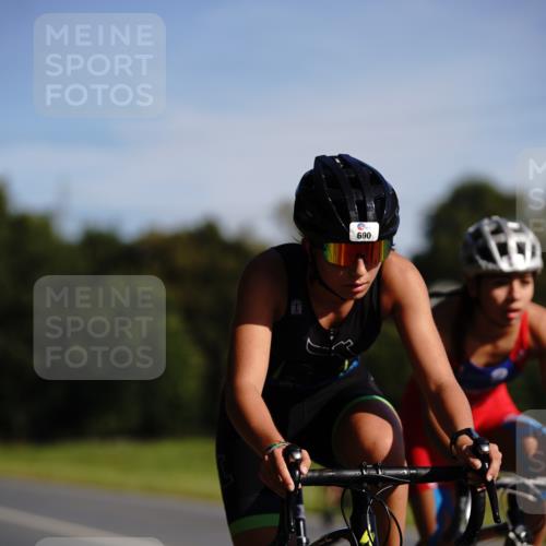 07.09.2025 - 19. Norderstedt Triathlon Michael Burmester http://msf.ph/oto/8844646 07.09.2025 10:38:24 Radfahren 112, 672, 690 meine-sportfotos.de