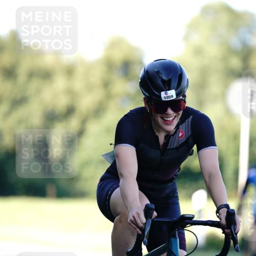 07.09.2025 - 19. Norderstedt Triathlon Michael Burmester http://msf.ph/oto/8844672 07.09.2025 16:01:29 Radfahren 397, 523, 909, 1059 meine-sportfotos.de