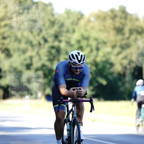 07.09.2025 - 19. Norderstedt Triathlon Michael Burmester http://msf.ph/oto/8844679 07.09.2025 16:01:32 Radfahren 1059, 1476 meine-sportfotos.de