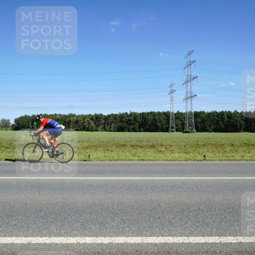 07.09.2025 - 19. Norderstedt Triathlon Michael Burmester http://msf.ph/oto/8844680 07.09.2025 14:52:55 Radfahren 1488 meine-sportfotos.de