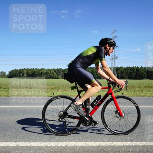 07.09.2025 - 19. Norderstedt Triathlon Michael Burmester http://msf.ph/oto/8844726 07.09.2025 14:53:20 Radfahren 1483 meine-sportfotos.de