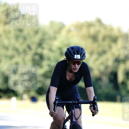 07.09.2025 - 19. Norderstedt Triathlon Michael Burmester http://msf.ph/oto/8844733 07.09.2025 16:01:44 Radfahren 910, 941, 1047, 1571 meine-sportfotos.de