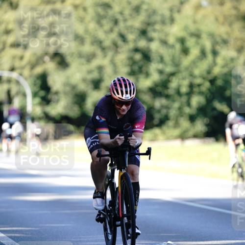 07.09.2025 - 19. Norderstedt Triathlon Michael Burmester http://msf.ph/oto/8844741 07.09.2025 16:01:45 Radfahren 910, 941, 1047, 1571 meine-sportfotos.de