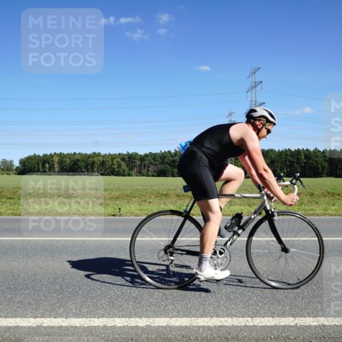 07.09.2025 - 19. Norderstedt Triathlon Michael Burmester http://msf.ph/oto/8844750 07.09.2025 14:53:46 Radfahren 373, 917, 1416, 1462, 1505 meine-sportfotos.de