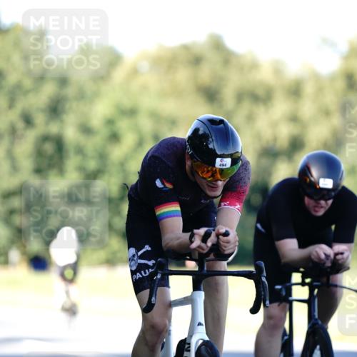 07.09.2025 - 19. Norderstedt Triathlon Michael Burmester http://msf.ph/oto/8844813 07.09.2025 16:01:56 Radfahren 494, 538, 1570, 1591 meine-sportfotos.de