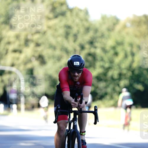 07.09.2025 - 19. Norderstedt Triathlon Michael Burmester http://msf.ph/oto/8844828 07.09.2025 16:01:58 Radfahren 494, 1565, 1570, 1591 meine-sportfotos.de