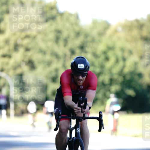 07.09.2025 - 19. Norderstedt Triathlon Michael Burmester http://msf.ph/oto/8844831 07.09.2025 16:01:58 Radfahren 494, 1565, 1570, 1591 meine-sportfotos.de