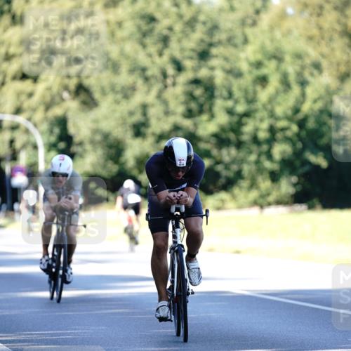 07.09.2025 - 19. Norderstedt Triathlon Michael Burmester http://msf.ph/oto/8844843 07.09.2025 16:02:02 Radfahren 512, 1565, 1570, 1610 meine-sportfotos.de