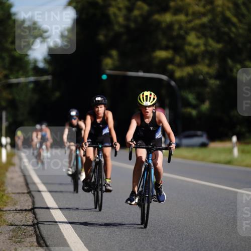 07.09.2025 - 19. Norderstedt Triathlon Michael Burmester http://msf.ph/oto/8844849 07.09.2025 10:40:57 Radfahren 114, 668, 669 meine-sportfotos.de