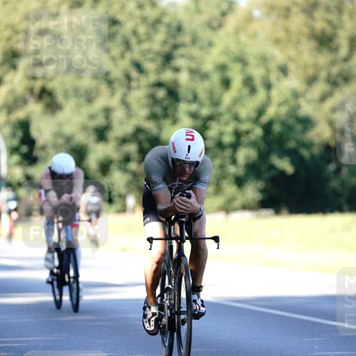 07.09.2025 - 19. Norderstedt Triathlon Michael Burmester http://msf.ph/oto/8844851 07.09.2025 16:02:04 Radfahren 512, 550, 944, 1044, 1610 meine-sportfotos.de