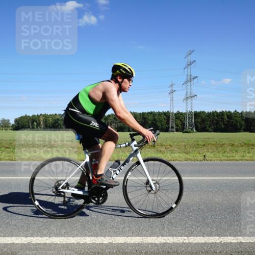 07.09.2025 - 19. Norderstedt Triathlon Michael Burmester http://msf.ph/oto/8844860 07.09.2025 14:54:39 Radfahren 391, 437, 1503 meine-sportfotos.de