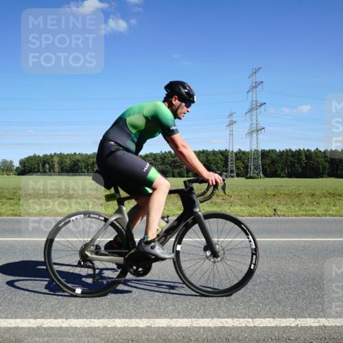 07.09.2025 - 19. Norderstedt Triathlon Michael Burmester http://msf.ph/oto/8844862 07.09.2025 14:54:46 Radfahren 1492 meine-sportfotos.de