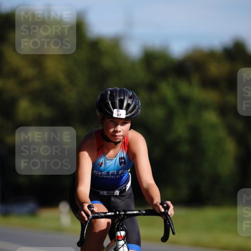 07.09.2025 - 19. Norderstedt Triathlon Michael Burmester http://msf.ph/oto/8844875 07.09.2025 10:41:04 Radfahren 57, 70, 89, 691 meine-sportfotos.de