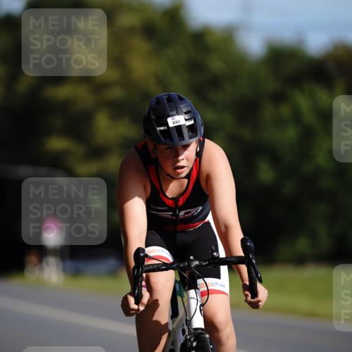 07.09.2025 - 19. Norderstedt Triathlon Michael Burmester http://msf.ph/oto/8844883 07.09.2025 10:41:06 Radfahren 57, 670, 691 meine-sportfotos.de