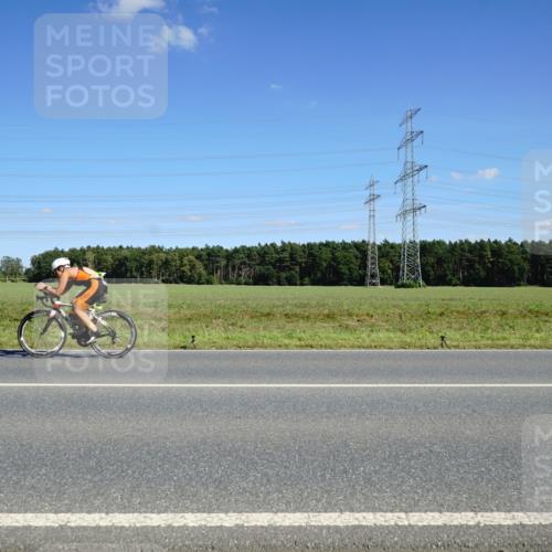 07.09.2025 - 19. Norderstedt Triathlon Michael Burmester http://msf.ph/oto/8844893 07.09.2025 14:54:59 Radfahren 454, 463, 464 meine-sportfotos.de