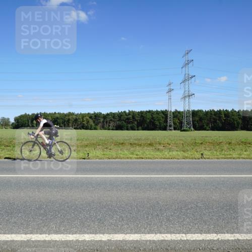 07.09.2025 - 19. Norderstedt Triathlon Michael Burmester http://msf.ph/oto/8844901 07.09.2025 14:55:06 Radfahren  meine-sportfotos.de