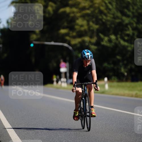 07.09.2025 - 19. Norderstedt Triathlon Michael Burmester http://msf.ph/oto/8844902 07.09.2025 10:41:17 Radfahren 58, 76, 638 meine-sportfotos.de