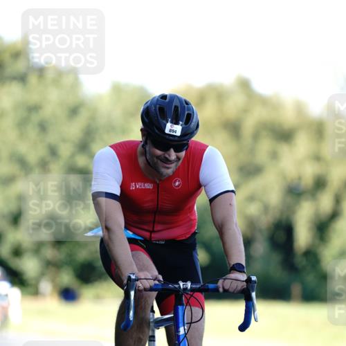 07.09.2025 - 19. Norderstedt Triathlon Michael Burmester http://msf.ph/oto/8844971 07.09.2025 16:02:44 Radfahren 409, 894 meine-sportfotos.de