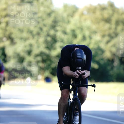 07.09.2025 - 19. Norderstedt Triathlon Michael Burmester http://msf.ph/oto/8844999 07.09.2025 16:02:49 Radfahren 409, 487, 499, 1413 meine-sportfotos.de