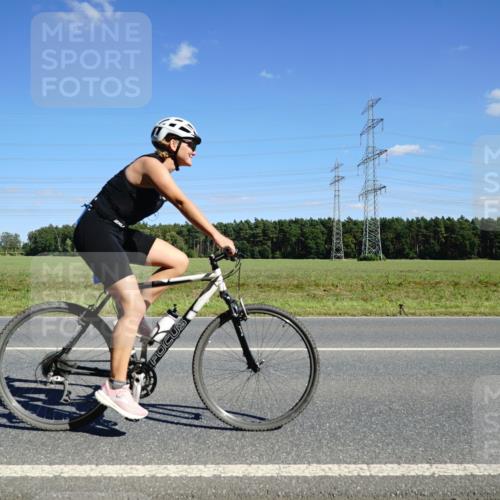 07.09.2025 - 19. Norderstedt Triathlon Michael Burmester http://msf.ph/oto/8845005 07.09.2025 14:56:49 Radfahren 1447, 1474 meine-sportfotos.de