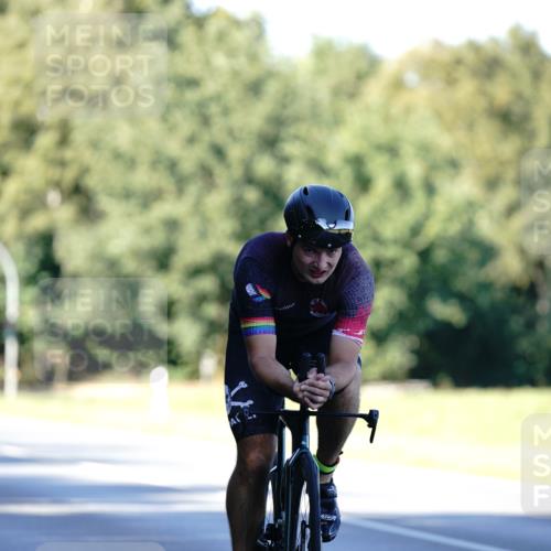 07.09.2025 - 19. Norderstedt Triathlon Michael Burmester http://msf.ph/oto/8845006 07.09.2025 16:02:50 Radfahren 409, 487, 499, 1413, 1479 meine-sportfotos.de