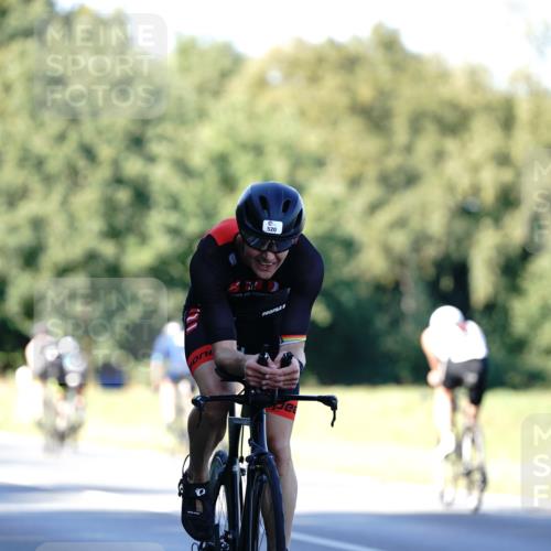 07.09.2025 - 19. Norderstedt Triathlon Michael Burmester http://msf.ph/oto/8845021 07.09.2025 16:02:55 Radfahren 372, 520, 951, 1479 meine-sportfotos.de
